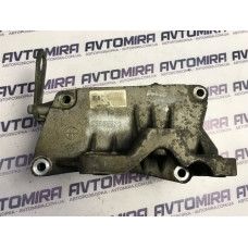 Кронштейн двигателя Fiat Doblo 1.3 MJTD 2000-2010 55208370